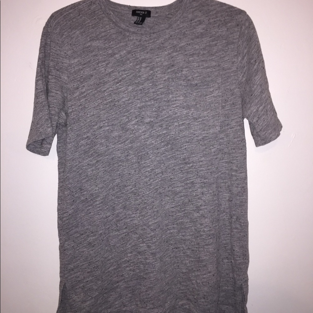 Forever 21 men’s long casual tee